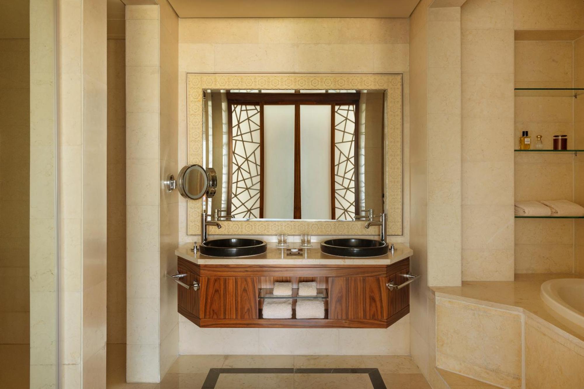 Hotel Raffles Dubaj Zewnętrze zdjęcie Bathroom